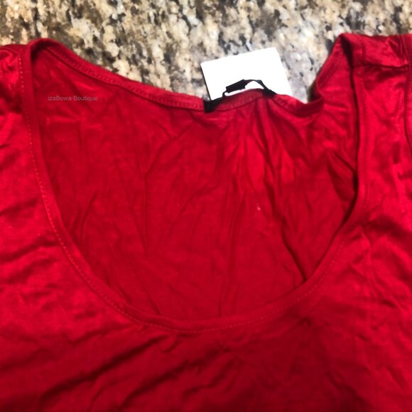 Red Sleeveless Sharkbite Top (2) - Picture 2 of 3